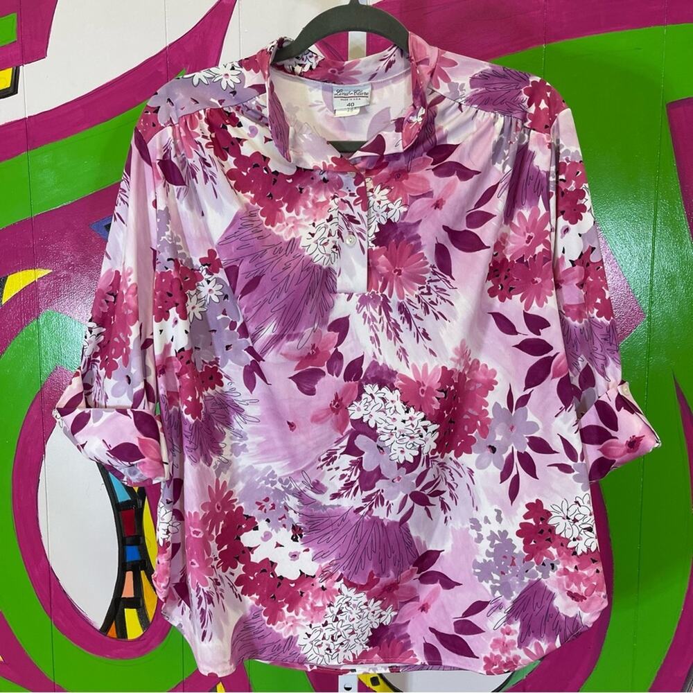 Lind Clare, Vintage Floral Blouse. Size 40(Vintage Size Similar to 1X).